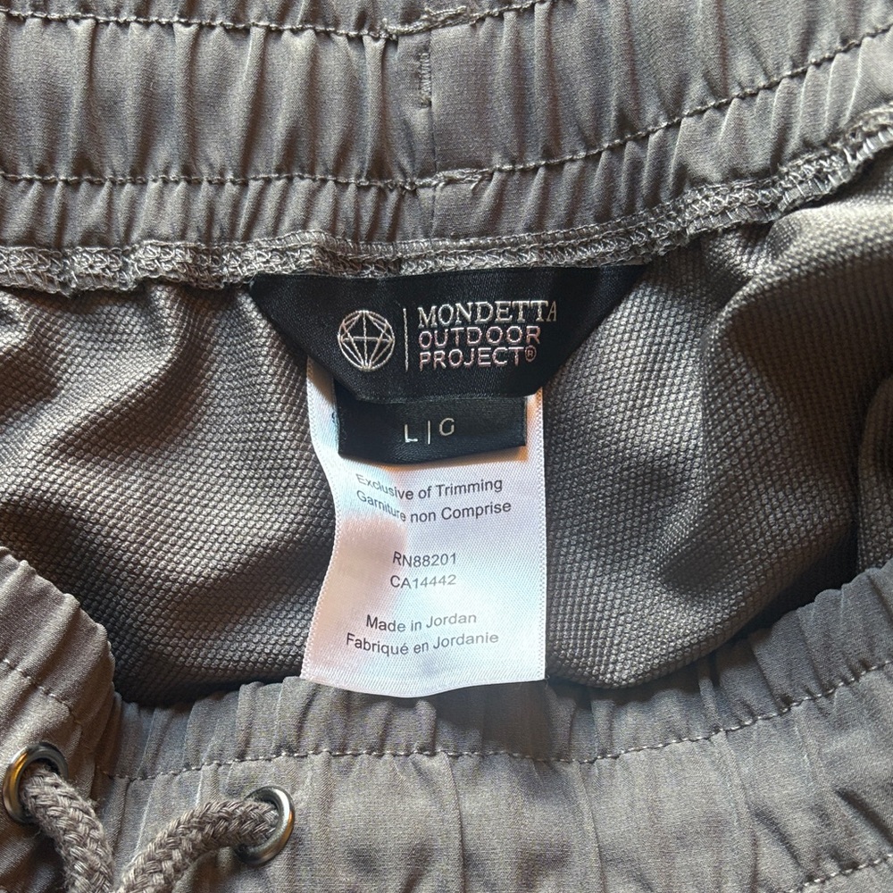 Mondetta Outdoor Project Gray Pants NWOT Sz L